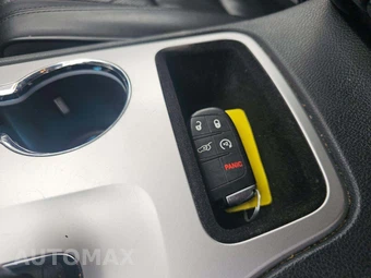 2015 Jeep Grand Cherokee High Altitude Edition - miniatura 8