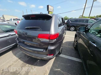 2015 Jeep Grand Cherokee High Altitude Edition - miniatura 3