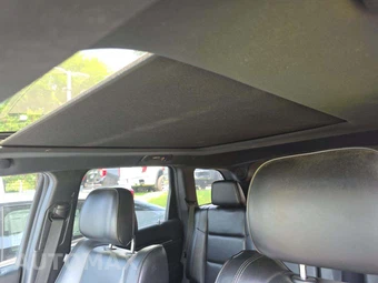 2015 Jeep Grand Cherokee High Altitude Edition - miniatura 11