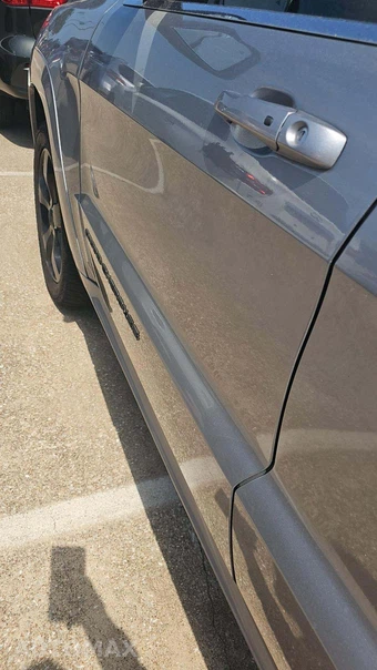 2015 Jeep Grand Cherokee High Altitude Edition – miniatura 21