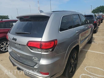 2015 Jeep Grand Cherokee High Altitude Edition – miniatura 4