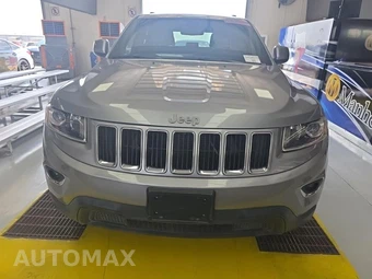 2015 Jeep Grand Cherokee Laredo - miniatura 2
