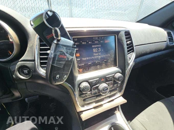2015 Jeep Grand Cherokee Laredo – miniatura 8
