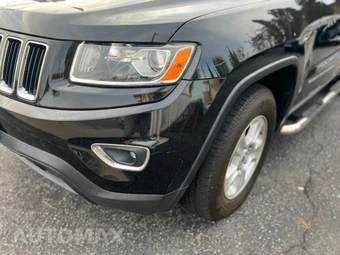 2015 Jeep Grand Cherokee Laredo - miniatura 2