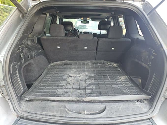 2015 Jeep Grand Cherokee Laredo - miniatura 16
