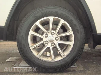 2015 Jeep Grand Cherokee Laredo – miniatura 11