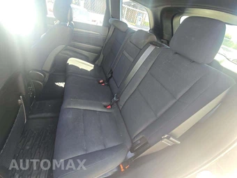 2015 Jeep Grand Cherokee Laredo - miniatura 13