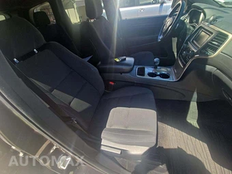 2015 Jeep Grand Cherokee Laredo - miniatura 18