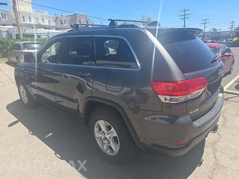 2015 Jeep Grand Cherokee Laredo - miniatura 2