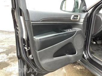 2015 Jeep Grand Cherokee Laredo - miniatura 13