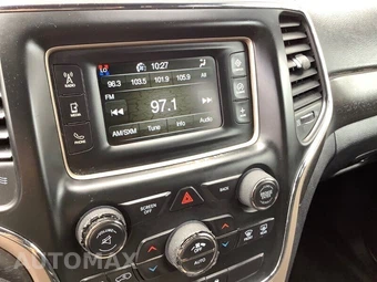 2015 Jeep Grand Cherokee Laredo - miniatura 18