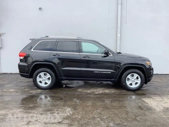2015 Jeep Grand Cherokee Laredo - miniatura 9