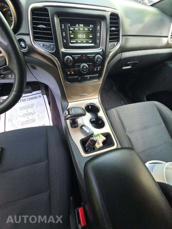 2015 Jeep Grand Cherokee Laredo - miniatura 10