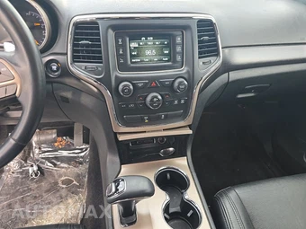 2015 Jeep Grand Cherokee Laredo - miniatura 11