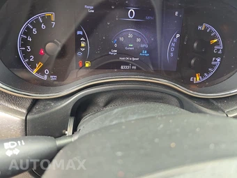 2015 Jeep Grand Cherokee Limited – miniatura 12