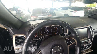 2015 Jeep Grand Cherokee Limited – miniatura 28
