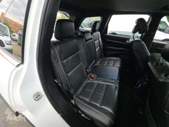 2015 Jeep Grand Cherokee Limited - miniatura 16