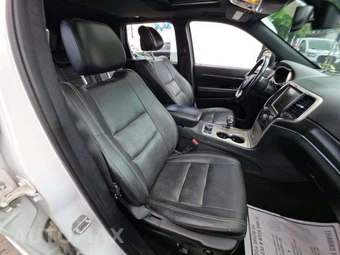 2015 Jeep Grand Cherokee Limited - miniatura 18