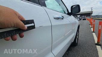 2015 Jeep Grand Cherokee Limited - miniatura 24