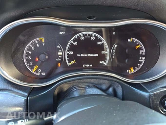 2015 Jeep Grand Cherokee Limited - miniatura 9