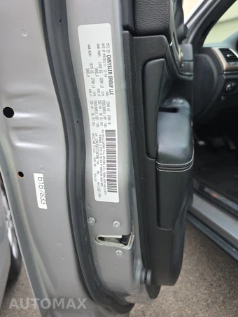 2015 Jeep Grand Cherokee Limited – miniatura 14