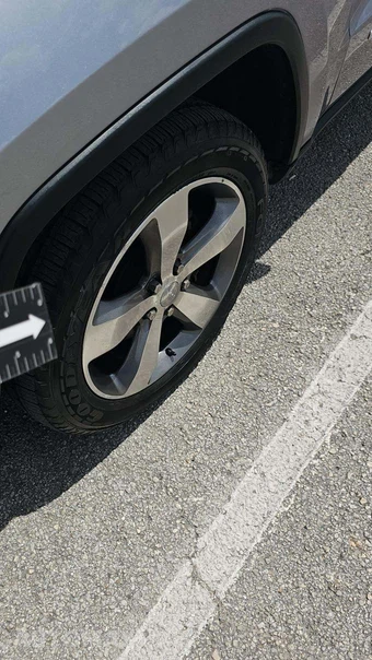 2015 Jeep Grand Cherokee Limited - miniatura 32