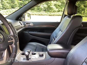 2015 Jeep Grand Cherokee Limited - miniatura 25