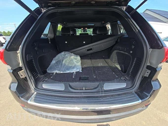 2015 Jeep Grand Cherokee Limited – miniatura 14