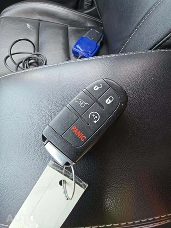 2015 Jeep Grand Cherokee Limited – miniatura 8