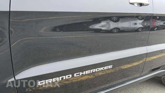 2015 Jeep Grand Cherokee Limited – miniatura 36