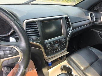 2015 Jeep Grand Cherokee Limited – miniatura 11