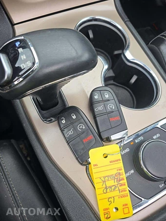2015 Jeep Grand Cherokee Limited – miniatura 8