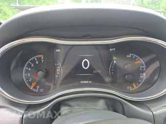 2015 Jeep Grand Cherokee Limited – miniatura 9
