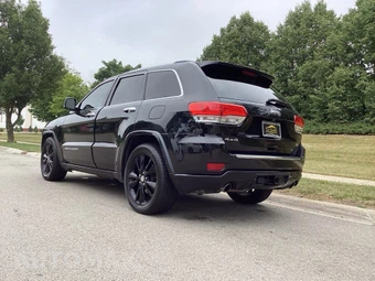 2015 Jeep Grand Cherokee Overland - miniatura 14