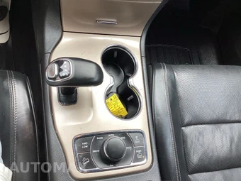 2015 Jeep Grand Cherokee Overland - miniatura 30