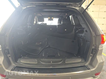 2015 Jeep Grand Cherokee Overland - miniatura 17