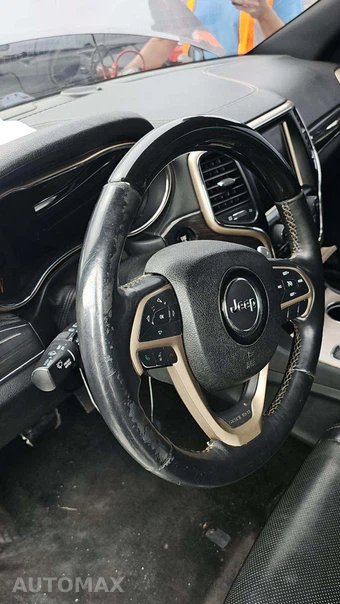 2015 Jeep Grand Cherokee Overland - miniatura 34