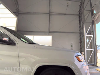 2015 Jeep Grand Cherokee Overland - miniatura 3