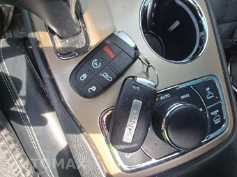 2015 Jeep Grand Cherokee Overland - miniatura 5
