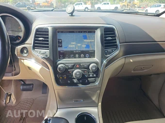 2015 Jeep Grand Cherokee Overland – miniatura 11
