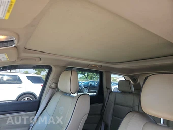 2015 Jeep Grand Cherokee Overland – miniatura 18