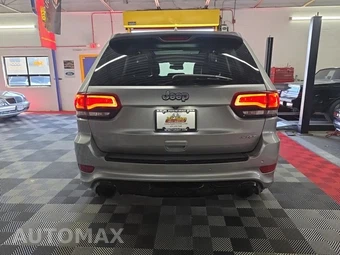 2015 Jeep Grand Cherokee SRT - miniatura 5