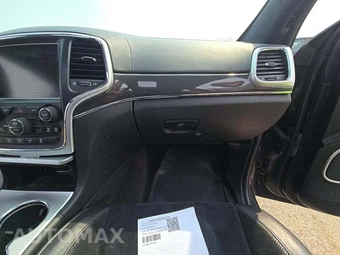 2015 Jeep Grand Cherokee SRT - miniatura 16