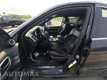 2015 Jeep Grand Cherokee SRT - miniatura 3