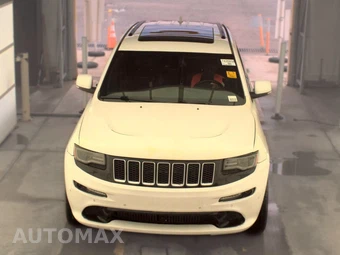 2015 Jeep Grand Cherokee SRT - miniatura 2