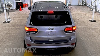 2015 Jeep Grand Cherokee SRT - miniatura 5