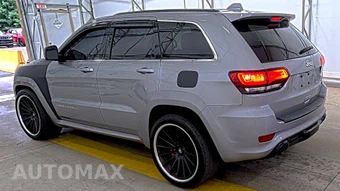 2015 Jeep Grand Cherokee SRT - miniatura 6