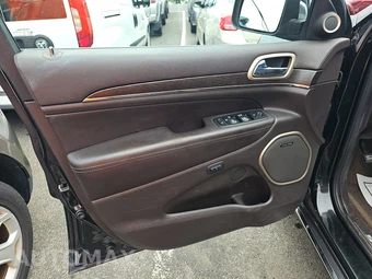 2015 Jeep Grand Cherokee Summit – miniatura 9
