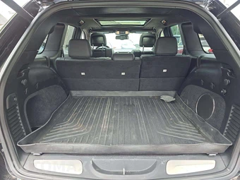 2015 Jeep Grand Cherokee Summit - miniatura 14