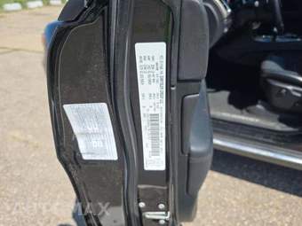 2015 Jeep Grand Cherokee Summit – miniatura 2